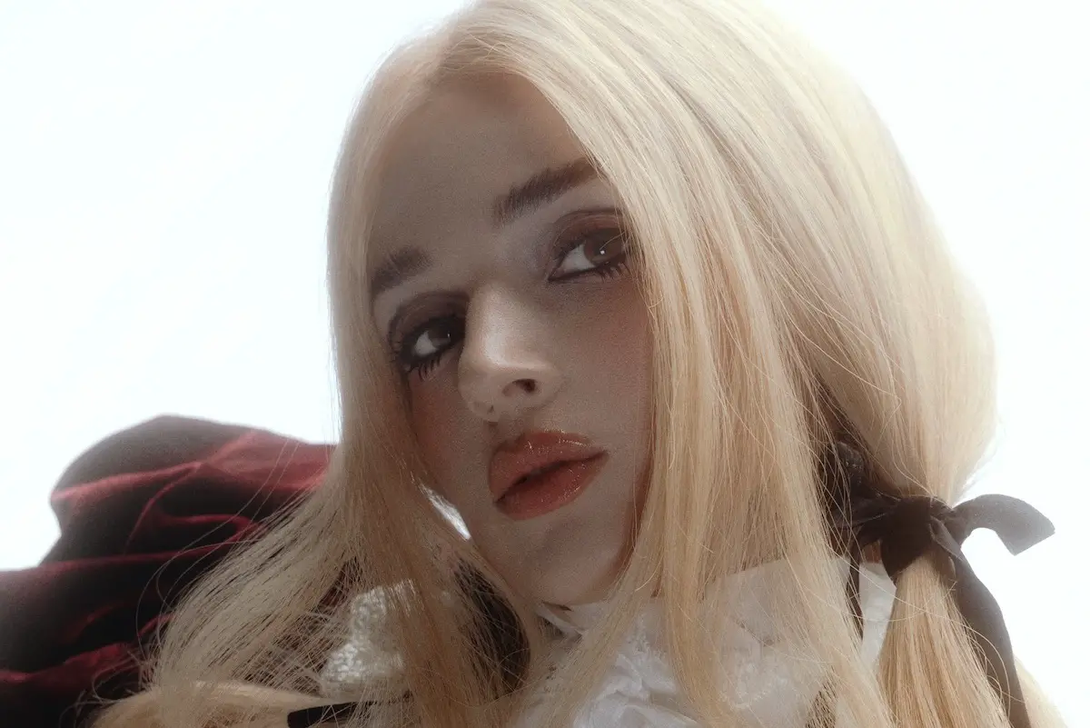 Poppy talks jewellery and her new album 'Zig