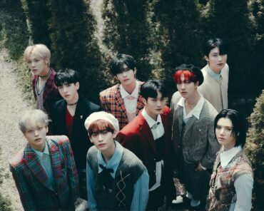 CRAVITY 'SUN SEEKER' © courtesy of the artist