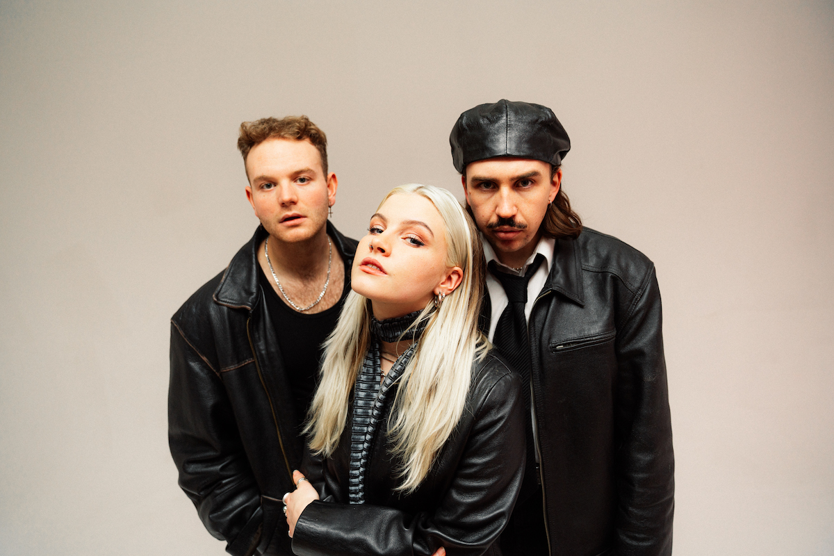 swim school © Rory Barnes