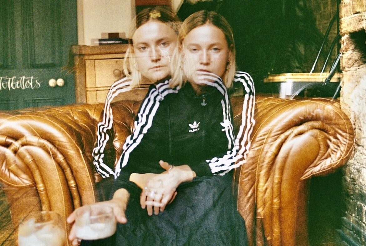 GIYA © Lennon Gregory