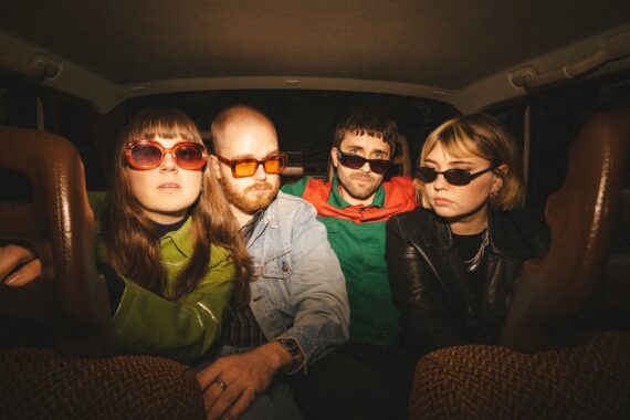 Girl Scout © Alvin Lindblom