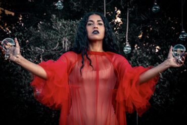 TRISHES © Walter Seward