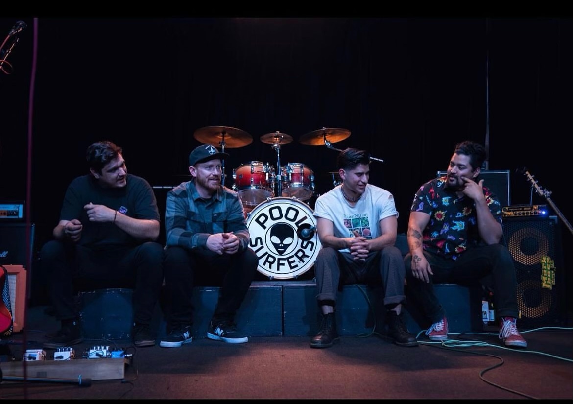 Pool Surfers © 2023