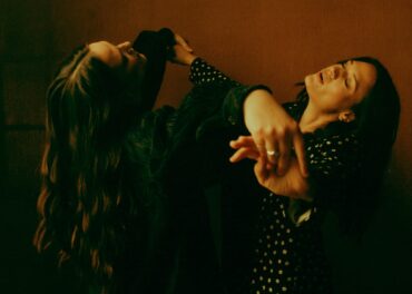 The Staves "I'll Never Leave You Alone" © Harvey Pearson