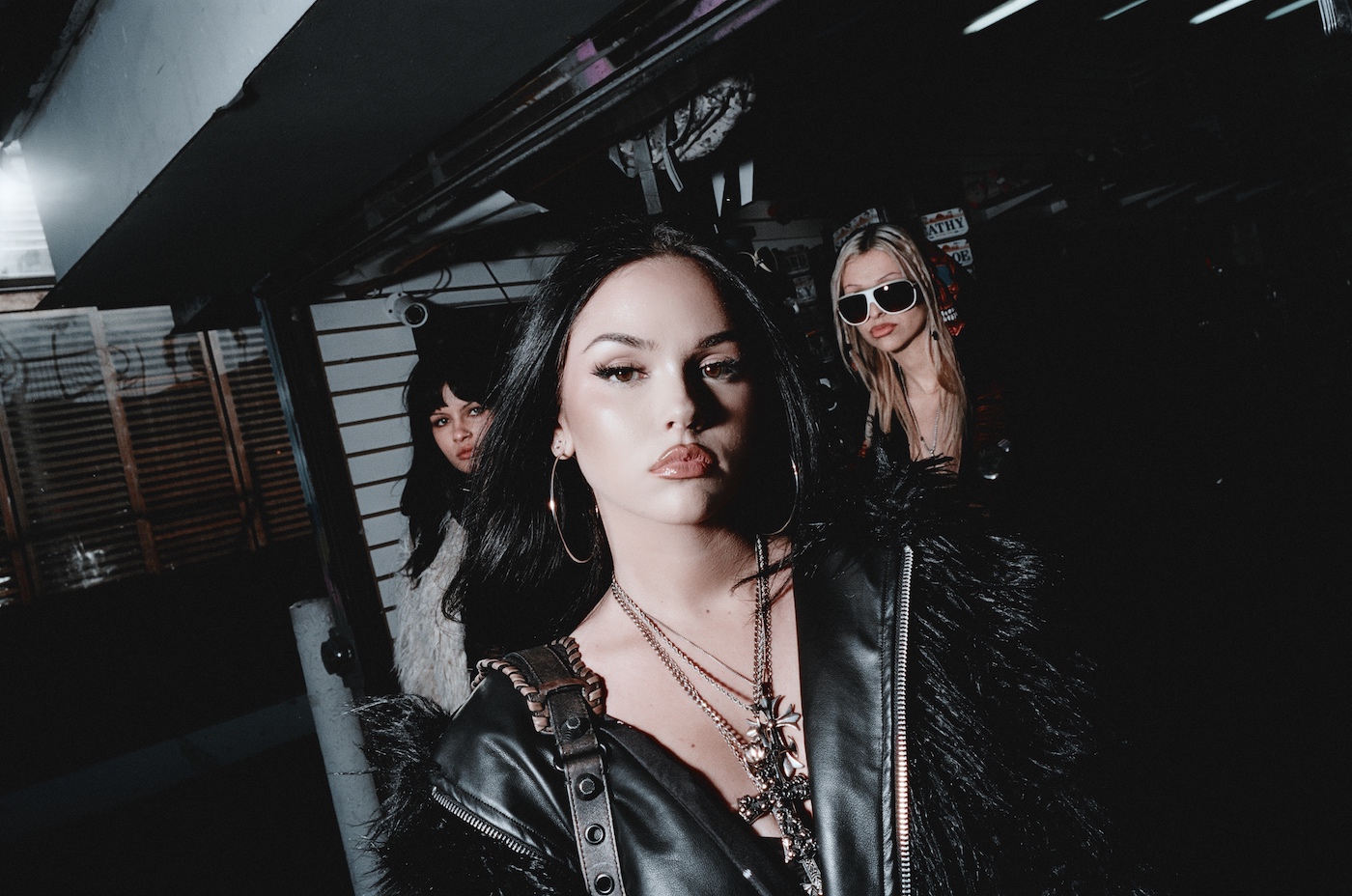 Maggie Lindemann © Vixxion