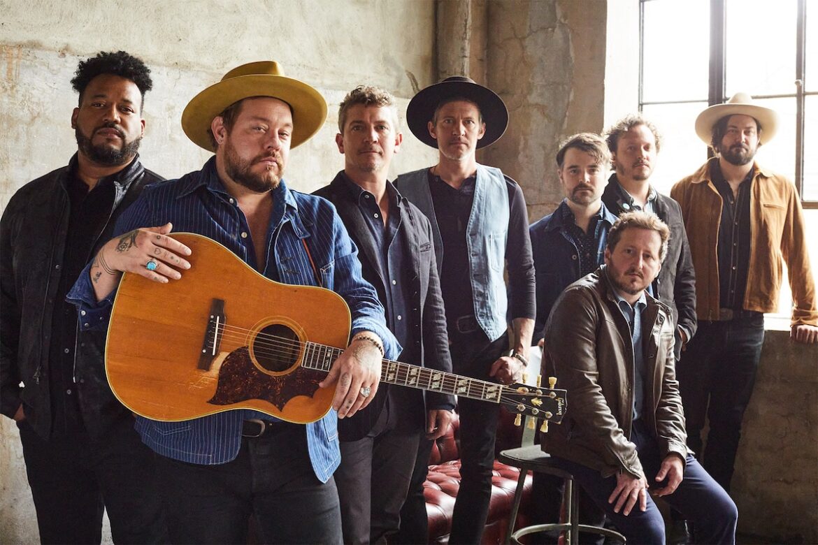 Nathaniel Rateliff & The Night Sweats © Brantley Gutierrez