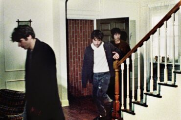 Wallows © Aidan Zamiri