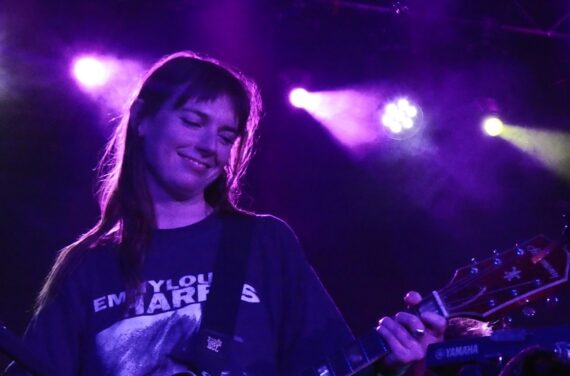 Angie McMahon © Ben Niesen