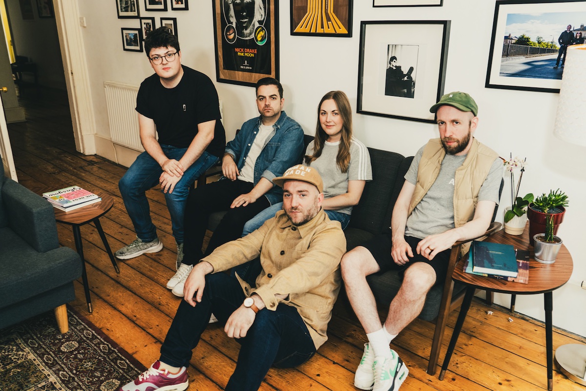 wojtek the bear © Chris Hogge