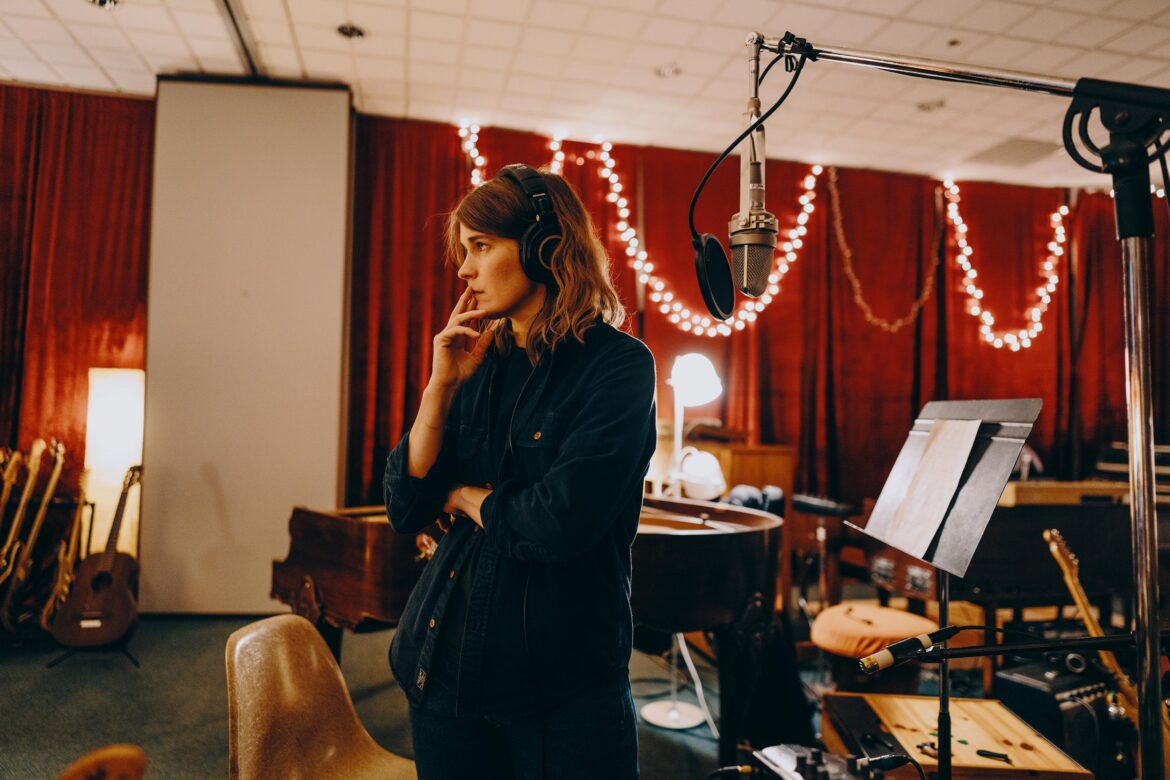 Jenny Owen Youngs © Josh Goleman