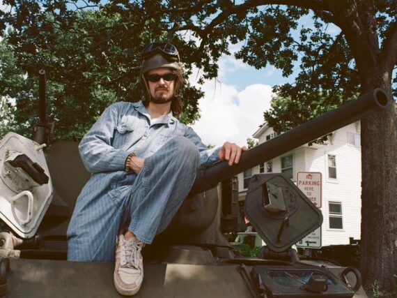 Whitworth "World War" © Diana Hardage