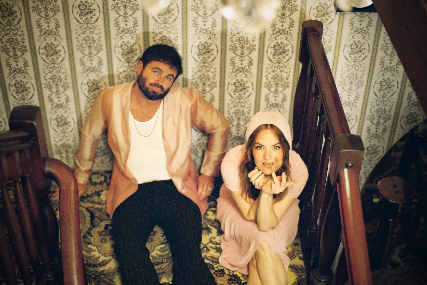 Angus & Julia Stone © Daniel Mayne