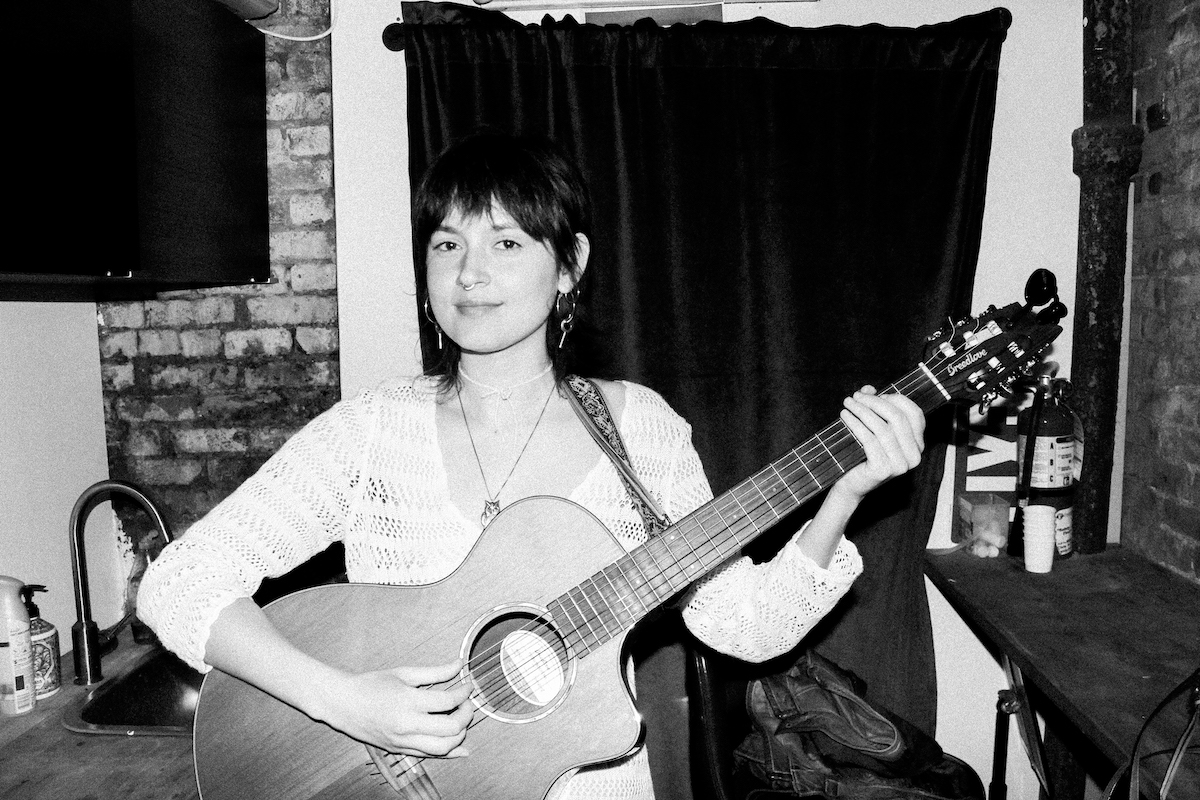 Torri Weidinger at STFU Night 1 © Rob Colucci