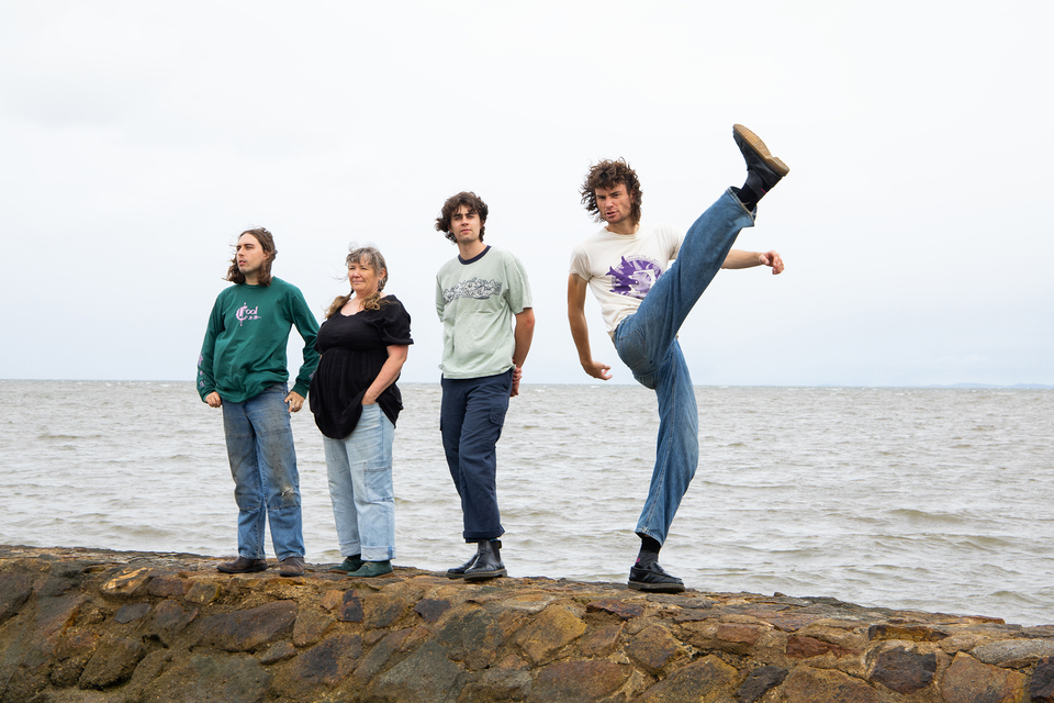 Girl and Girl © Zac Bayly