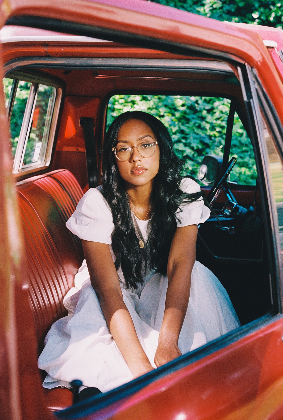 Jensen McRae "Massachusetts" © Caity Krone