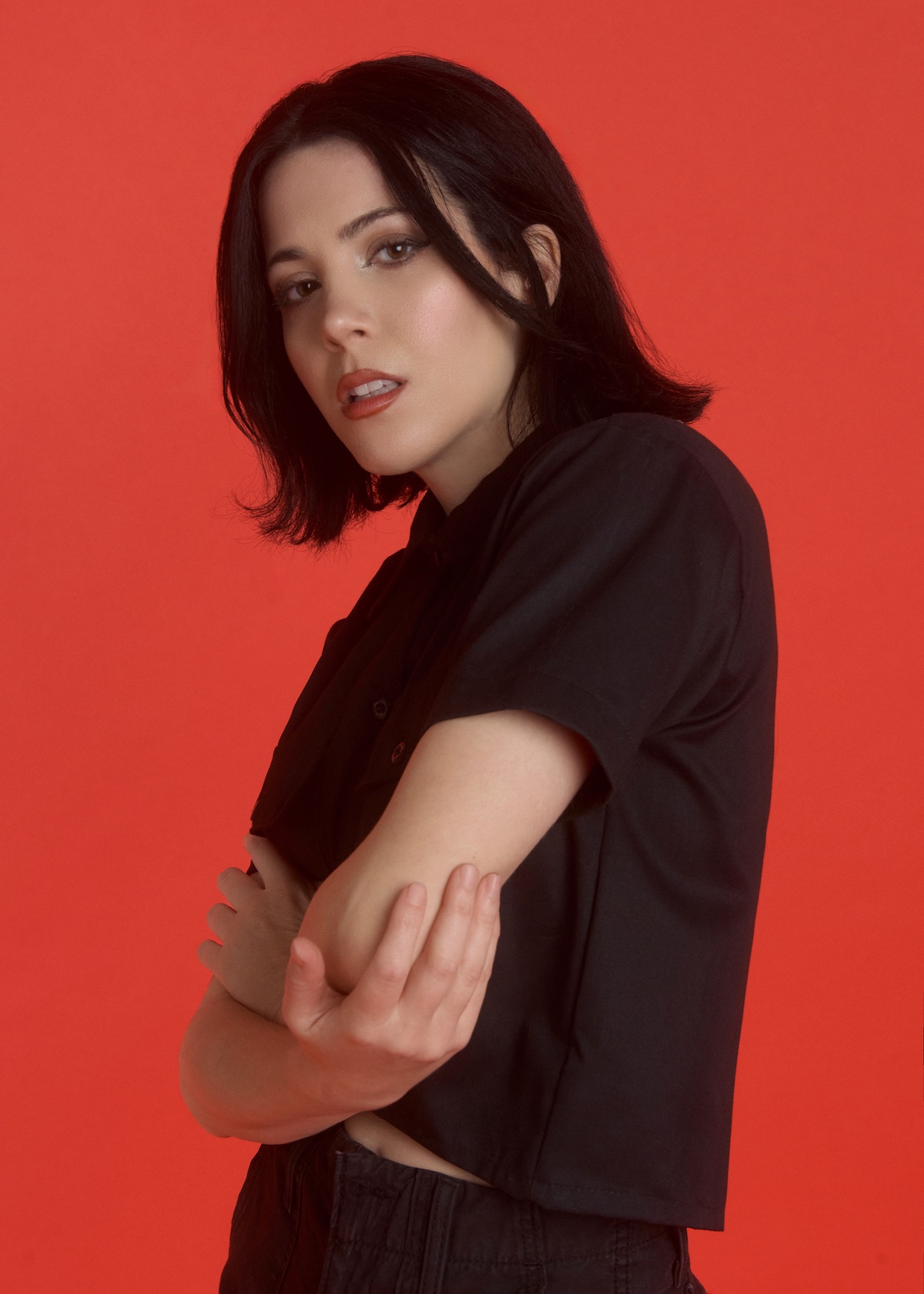 Luna Shadows 'bathwater' © Lauren Sotelo