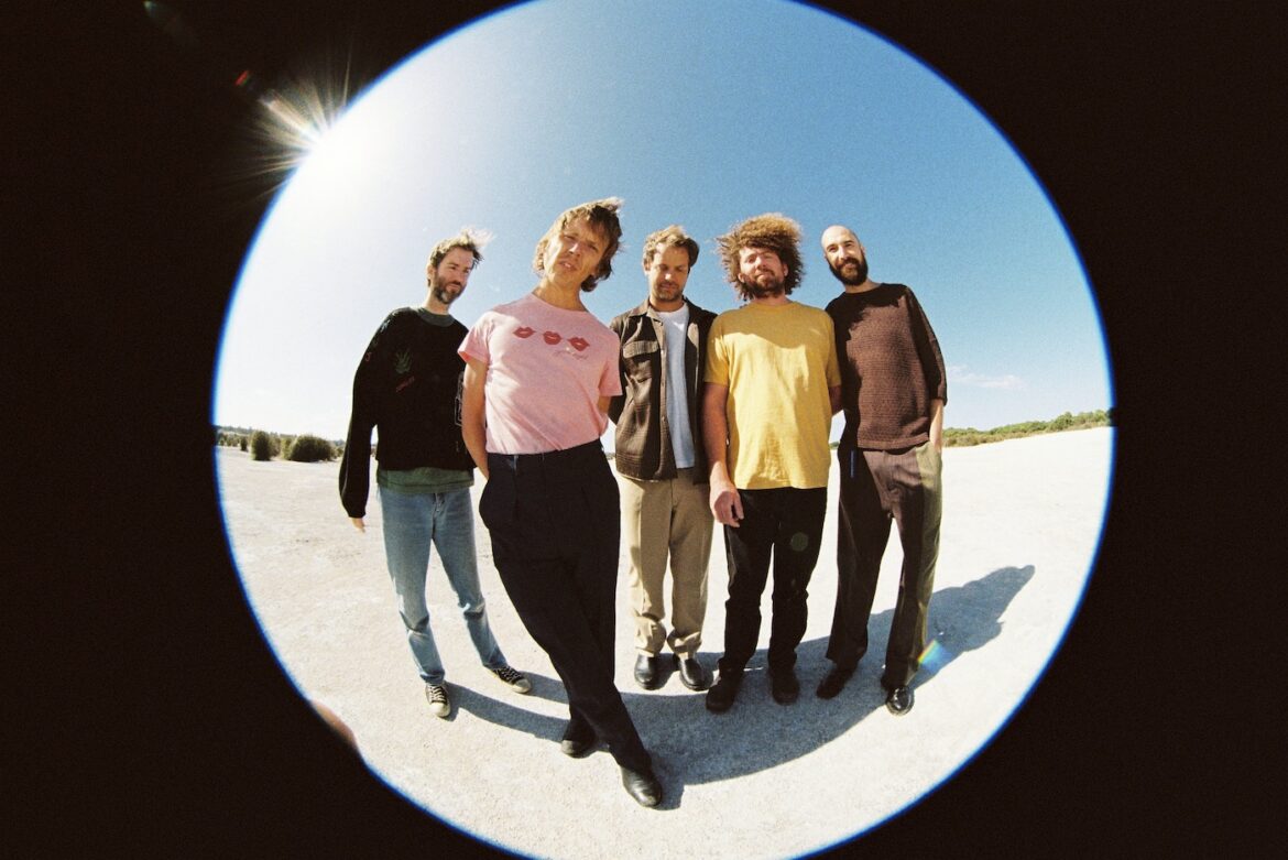 Pond 'Stung!' © Michael Tartaglia