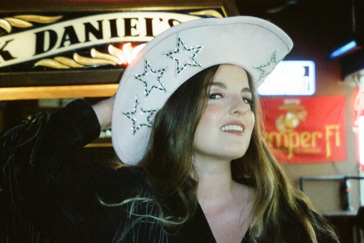 Tinsley "Good Ride" © Kyla Mae Cantillo