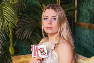 Divine Sweater "Counterparts" © Megan Magray