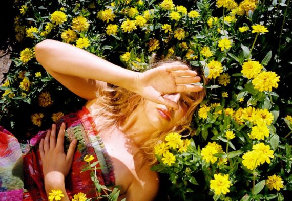 Melanie MacLaren "Get it Back" © Blaire Beamer