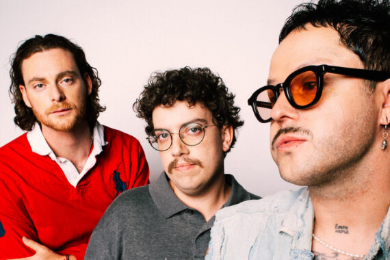 lovelytheband © Eric Daniels