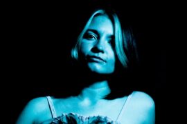 Why Bonnie 'Wish on the Bone' © Julia Khoroshilov