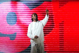 Gosha Guppy "911 (Sex Through WhatsApp)" © Milo Hume