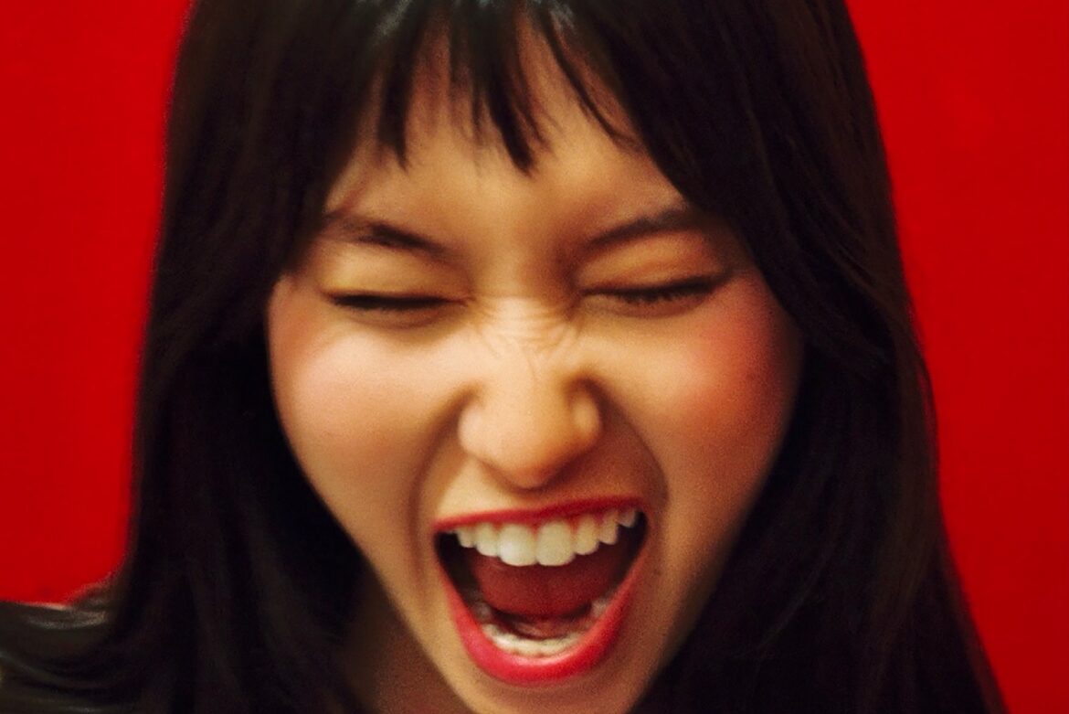 tiny but scary - Juliet Ivy