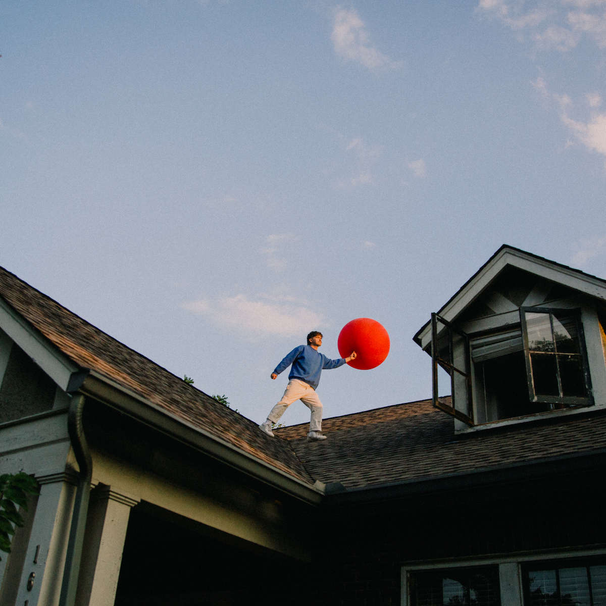 Ethansroom 'BIGGER LOVE' © Noah Tidmore