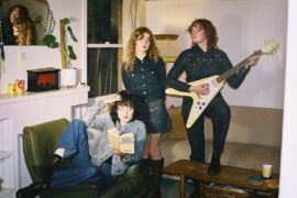 Folk Bitch Trio © Bridgette Winten