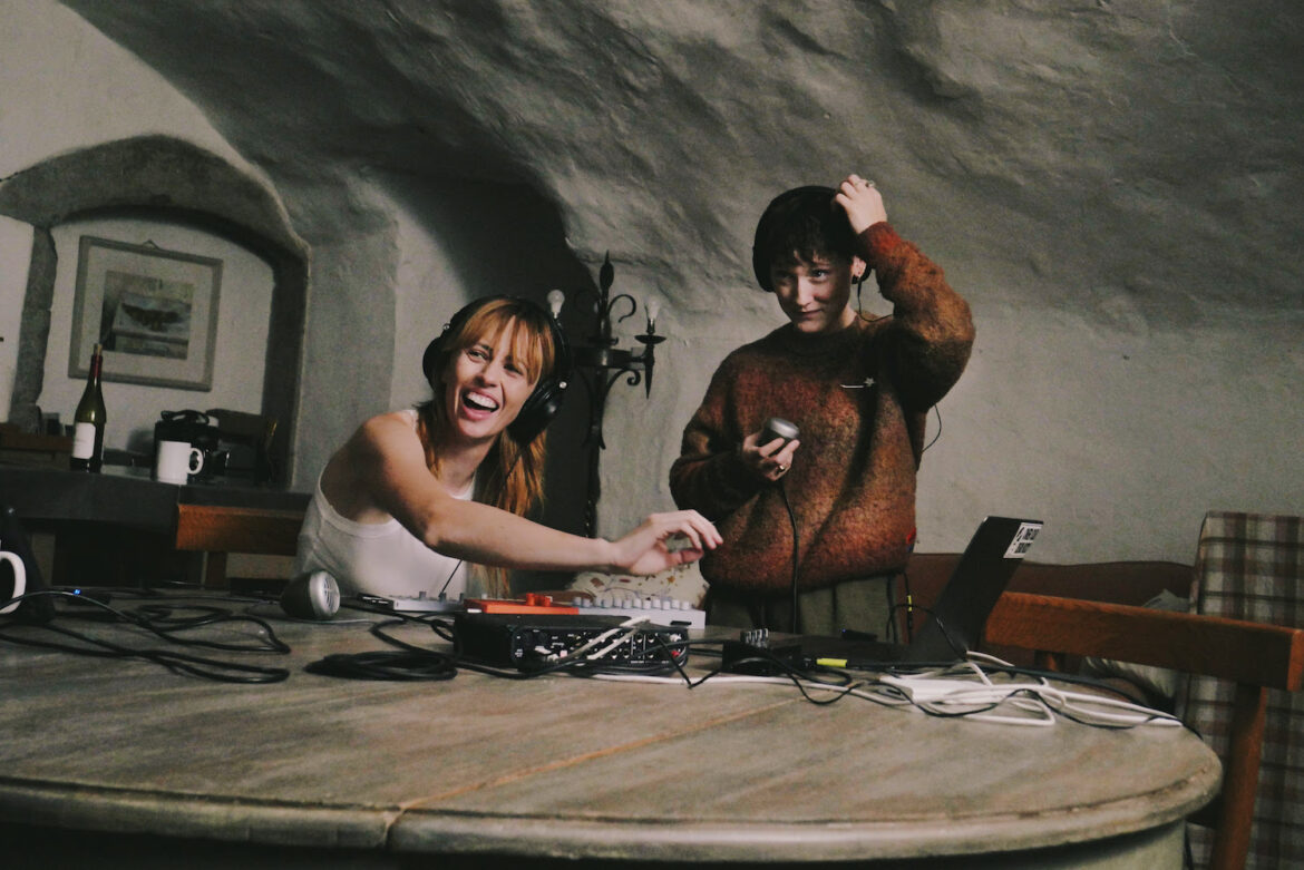 Gordi and SOAK © Nicola O’Reilly