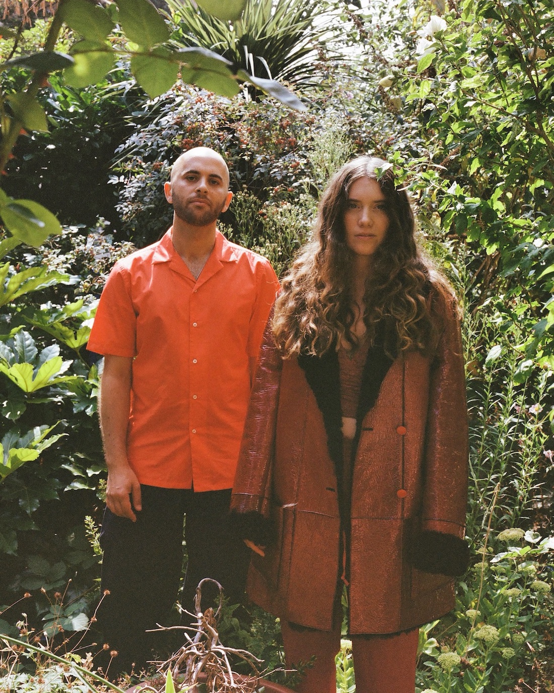 Carmody and Tal Janes are Oh My Sun © Rebecca Zephyr Thomas