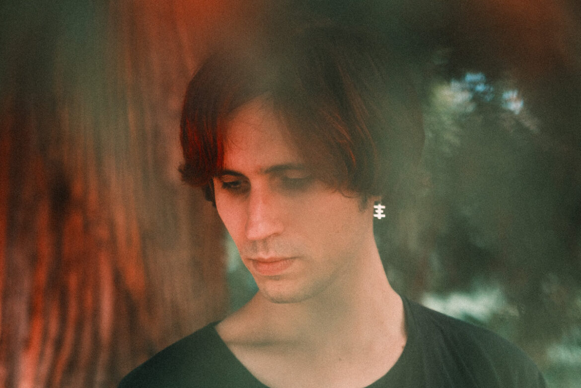 Painted Vein © Mila Nowhere