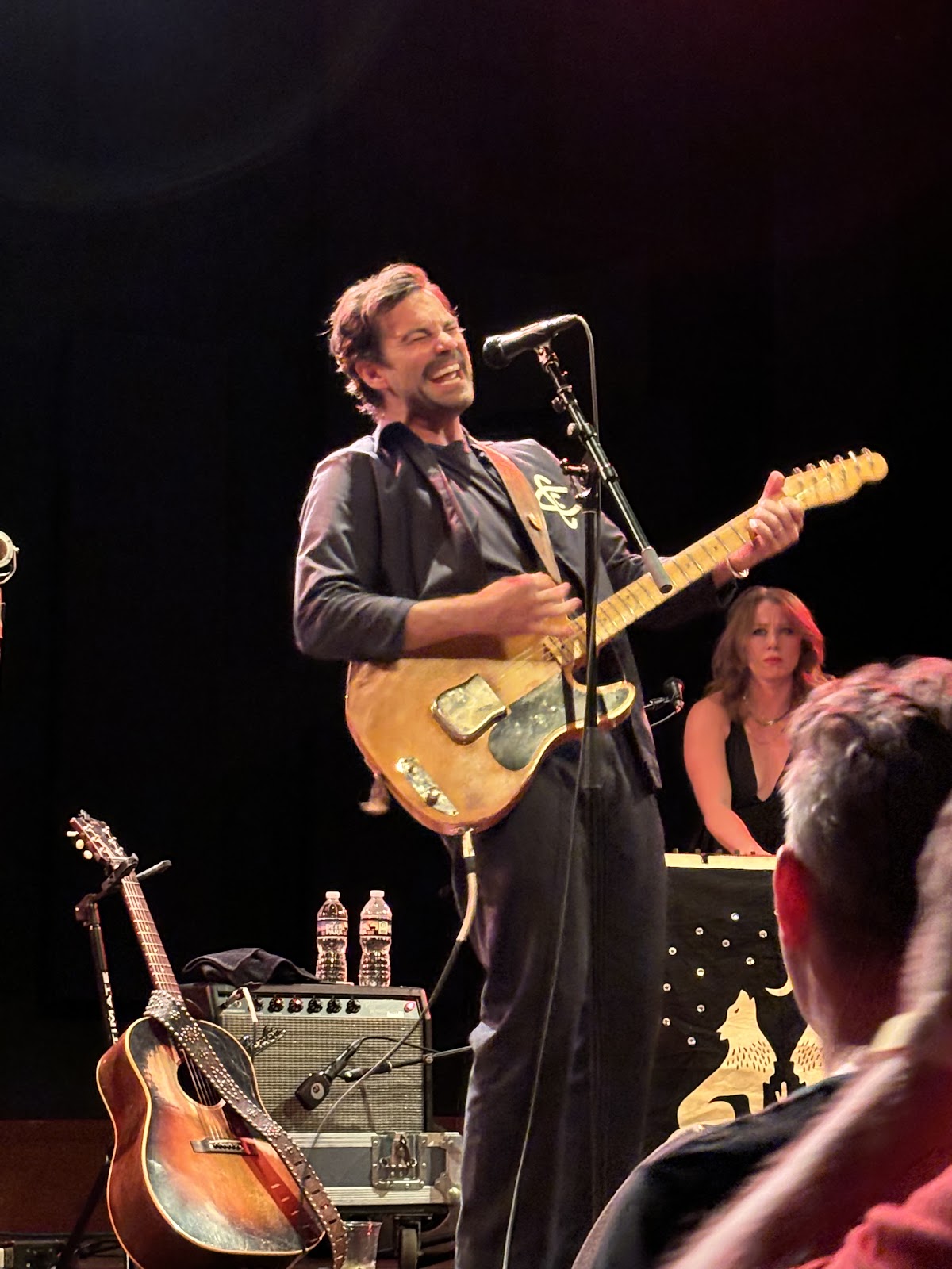 Williams brings a manic performance energy to World Cafe Live as Doheny Pipkin plays the keys © Aidan Moyer