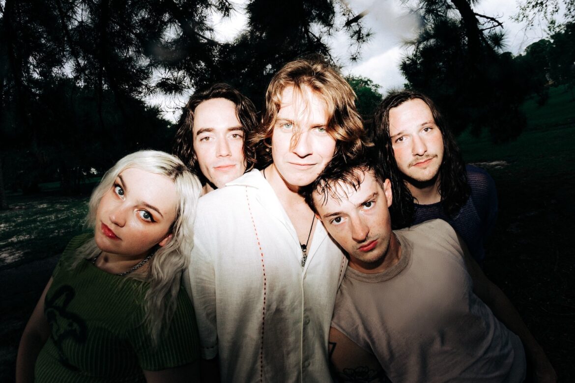 flipturn © Amanda Laferriere