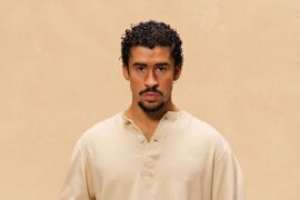 Bad Bunny 'Debí Tirar Más Fotos' © Eric Rojas