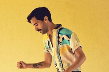 Gizmo Varillas 'The World in Colour'