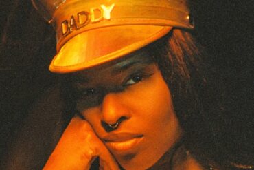 Farrah Fawx © Allen Daniels