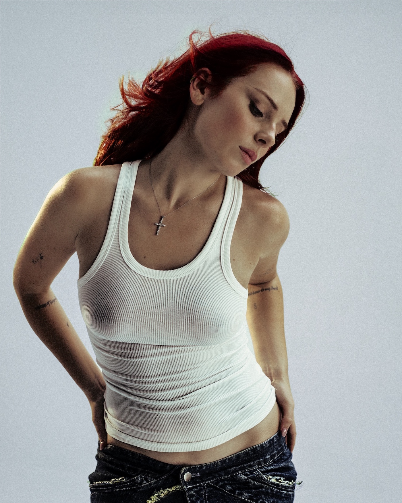 Rose Gray © Vasso Vu