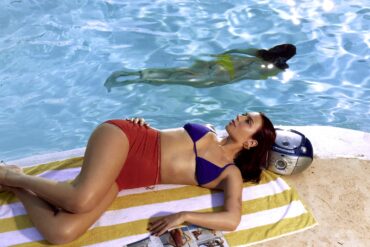 Rose Gray 'Louder, Please!' © Yana Van Nuffel