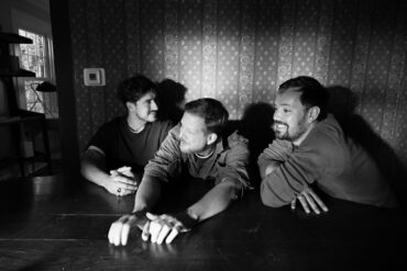 Mumford & Sons' Marcus Mumford, Ben Lovett, and Ted Dwane © 2025