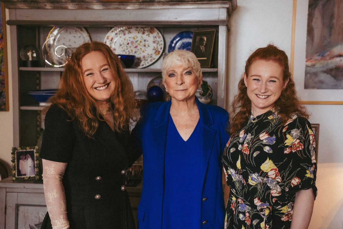 Oakland Rain and Judy Collins © 2025