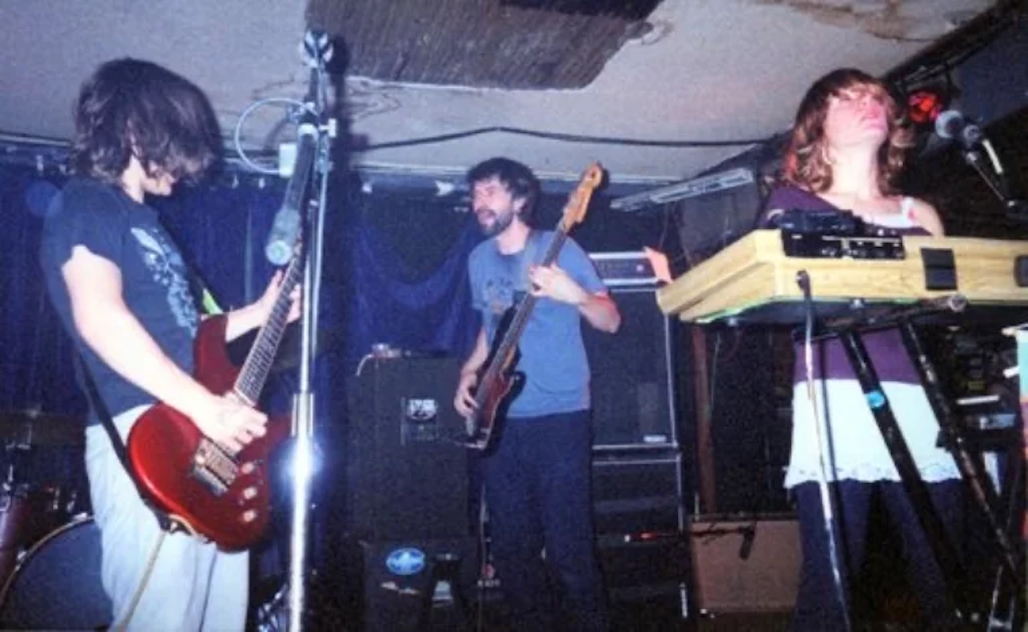 Rilo Kiley performing in 2002