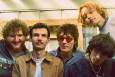 Sarah and the Sundays © Miles Ellisor