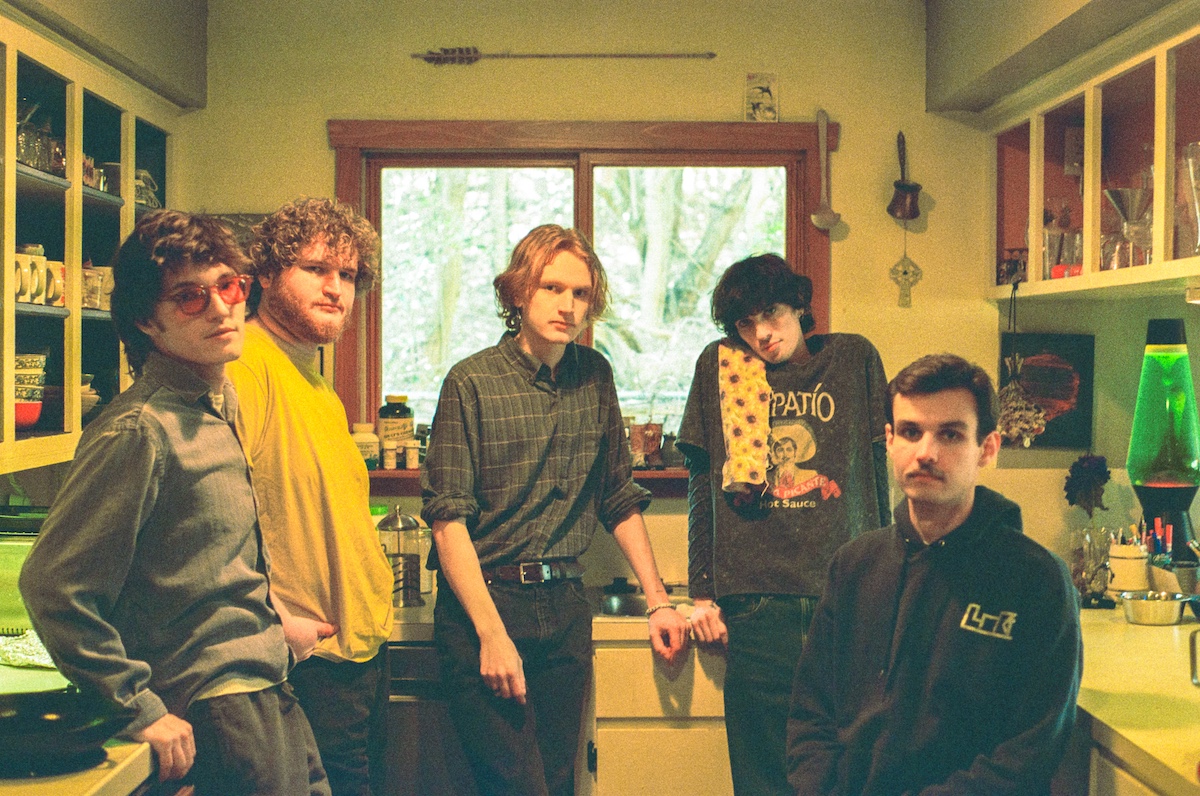 Sarah and the Sundays © Miles Ellisor