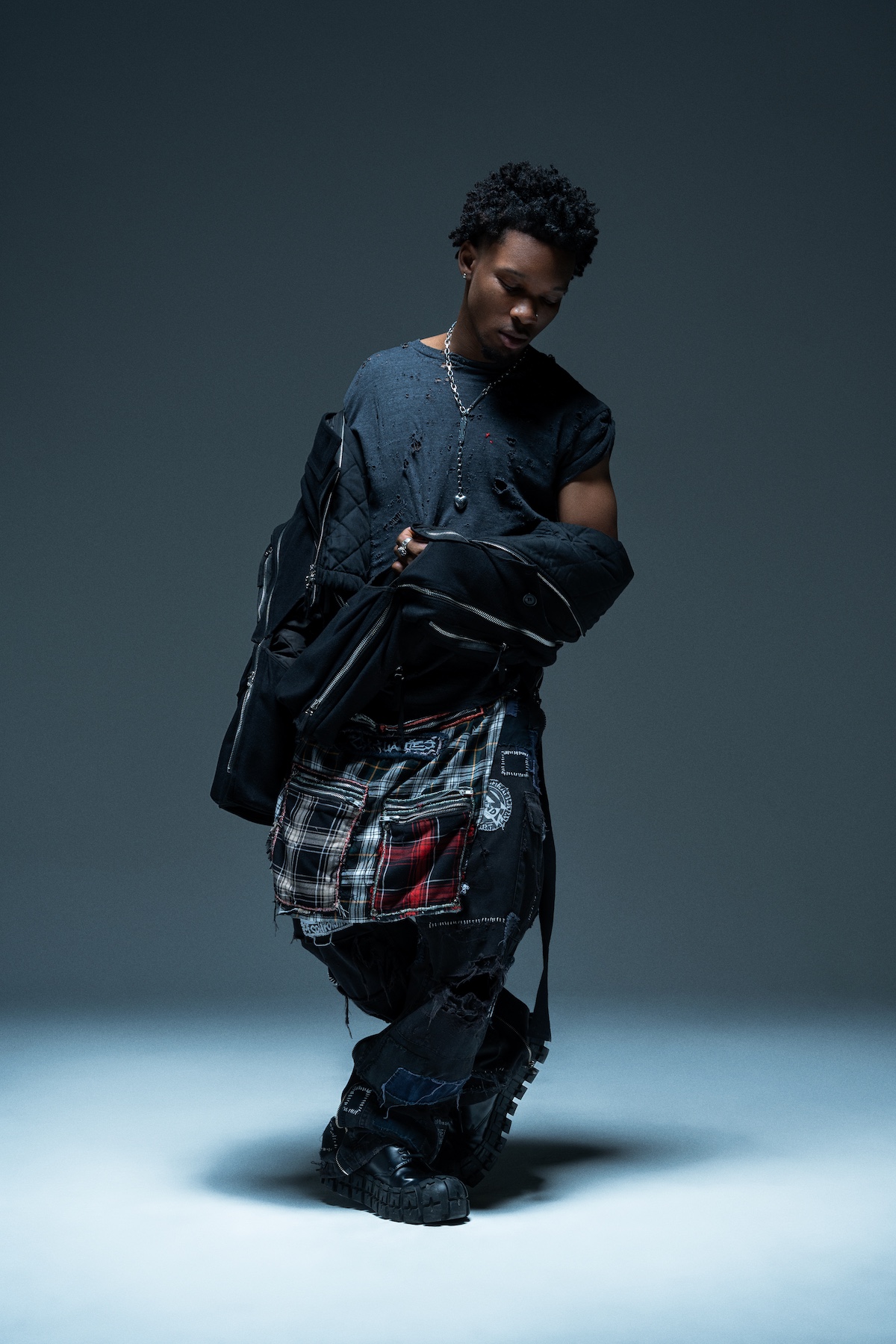 d4vd 'WITHERED' © Max Durante