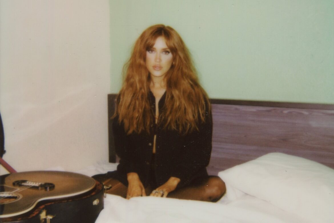 Laci Kaye Booth © Natalie Sakstrup