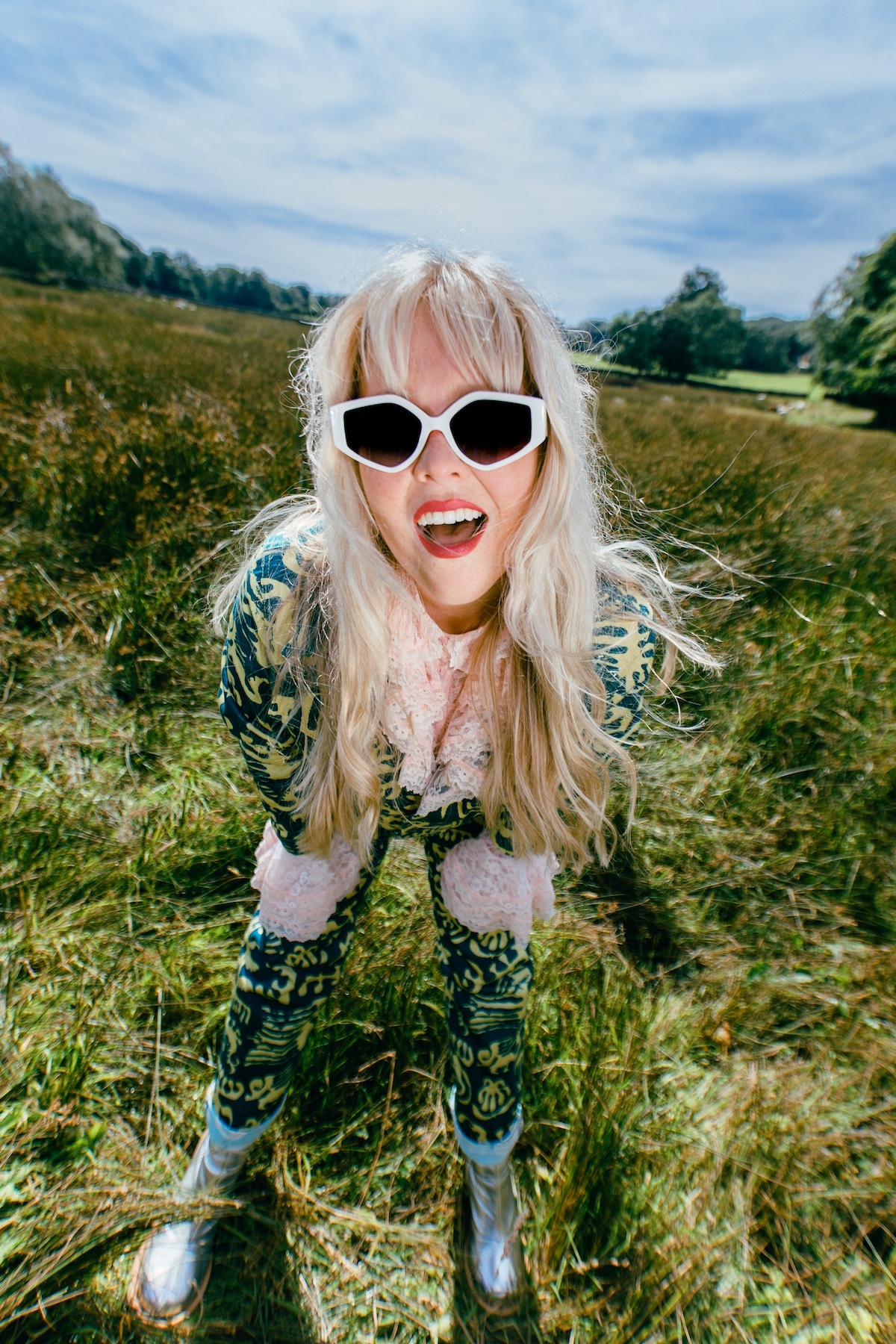 Litany's Beth Cornell © Marieke Macklon