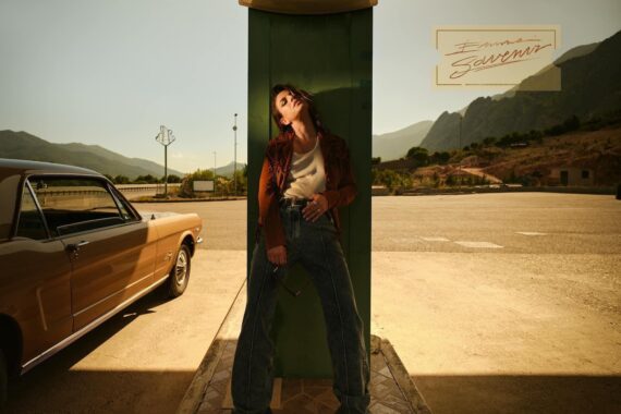 Emma Marrone's 'SOUVENIR' album art © Bogdan “Chilldays” Plakov