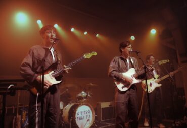 Kids That Fly © Annaliese Baker